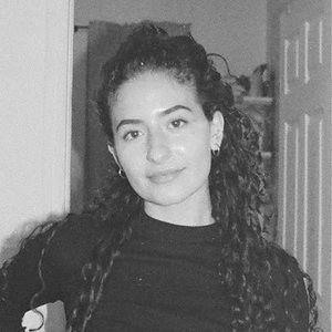 Meet your Posher, Gabriela